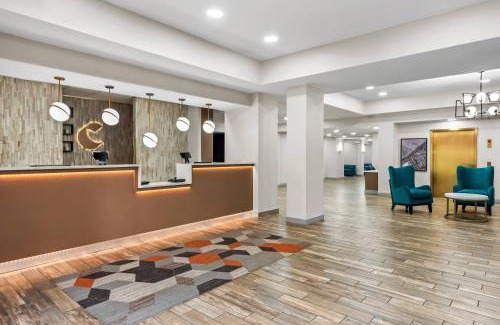Lake Arbor Hotel | Comfort Inn Largo-Washington DC East