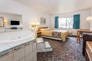 Mount Pleasant Hotel | Comfort Inn Mount Pleasant - Racine