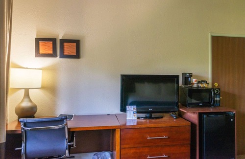 Rockrimmon Hotel | Comfort Inn North - Air Force Academy Area