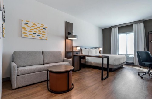 West Panama City Beach Hotel | Comfort Inn & Suites Panama City Beach - Pier Park Area