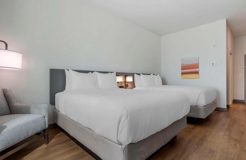 West Panama City Beach Hotel | Comfort Inn & Suites Panama City Beach - Pier Park Area