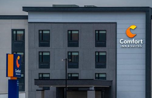 Bradford West Gwillimbury Hotel | Comfort Inn & Suites