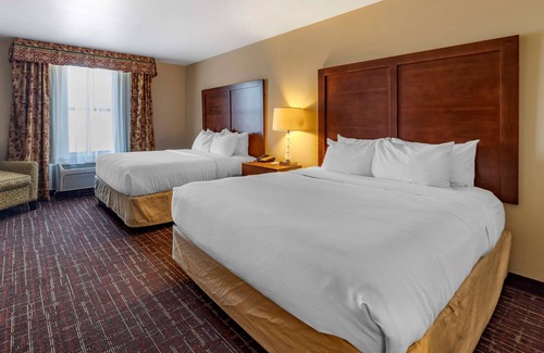 Shawnee Hotel | Comfort Inn & Suites Shawnee North near I-40