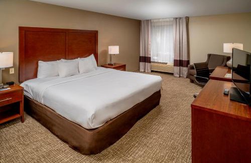 Grundy Hotel | Comfort Inn & Suites