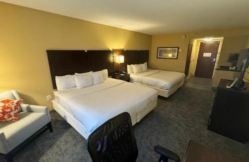 Lexington Park Hotel | Comfort Inn & Suites