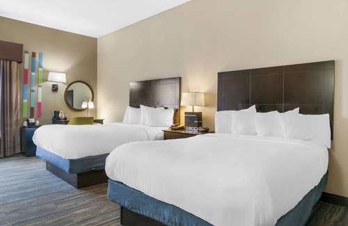 Bedford Hotel | Comfort Inn & Suites