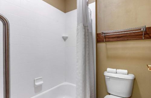 Warrensburg Hotel | Comfort Inn Warrensburg Station