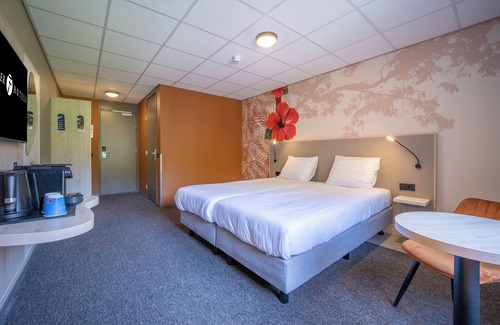 Lochem Hotel | Comfort Meets Convenience — Free Parking, Indoor Pool, and a Soothing Vibe