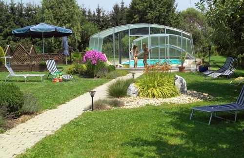 Bad Blumau Apartment | Comfort multi-bed room | up to 2 nights - Hotel Garni Thermenoase
