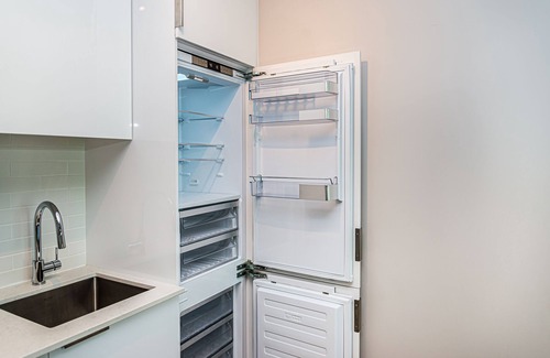 Griffintown Apartment | Comfort Plus – City View
