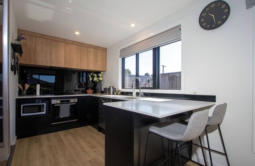 Hamilton House | Comfort, quality, great location!