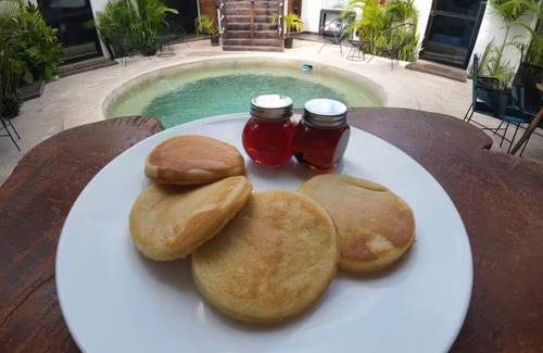 Mario Villanueva Madrid Bed & Breakfast | Comfort Room + Breakfast - Ade Hotel Bacalar