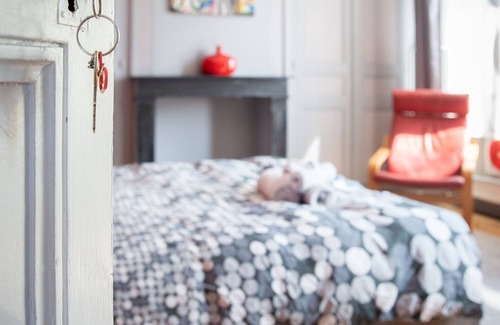 Tourcoing Bed & Breakfast | Comfort room near metro station