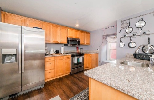 Allegheny-West Apartment | Comfort Suite - Walkable - GroupStay