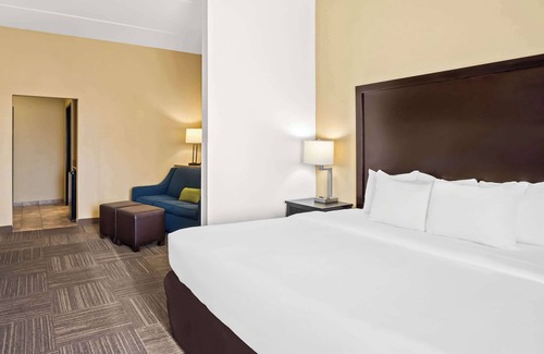 Frisco Hotel | Comfort Suites Frisco
