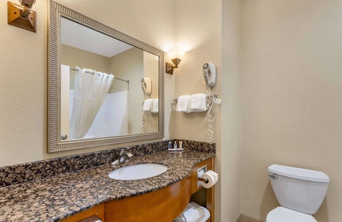 South Point Hotel | Comfort Suites South Point - Huntington