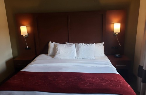 South Point Hotel | Comfort Suites South Point - Huntington