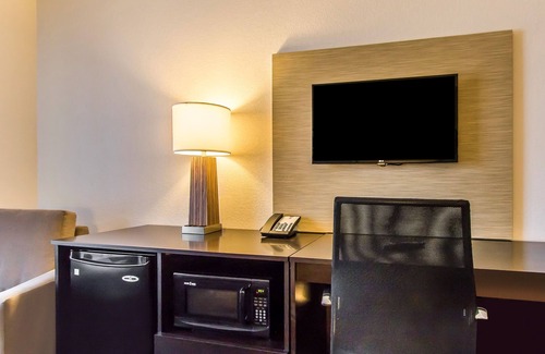 Leesville Hotel | Comfort Suites