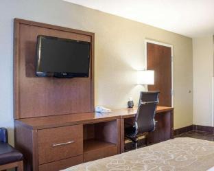 Minot Hotel | Comfort Suites