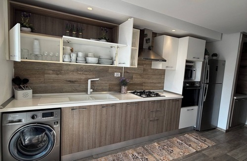 El Aouina Apartment | Comfort & tranquility with balcony and parking