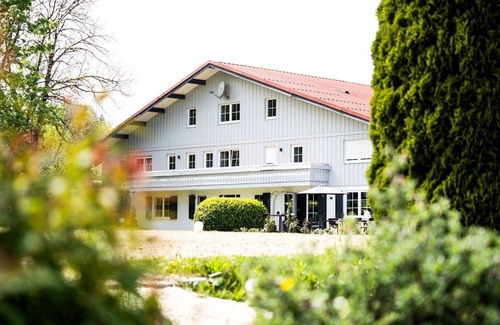 Buchenberg Apartment | Comfort vacation apartment with a view of the Allgäu Alps