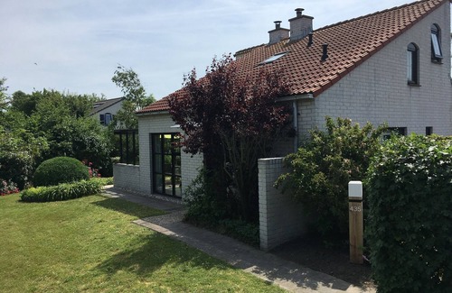 De Cocksdorp House | Comfort vacation home, free swimming pool and WLAN, large garden, De Krim 435
