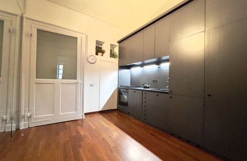Borgo Crimea Apartment | Comfort Zone - Downtown - For singles, couples, families and groups. Free Wi-fi.