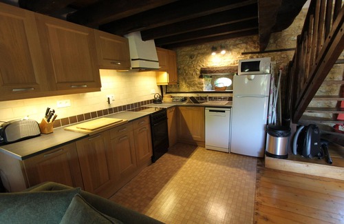 Puybrun Cottage | comfortable and full of Charme cottage "La lavande" for 6 people maximum