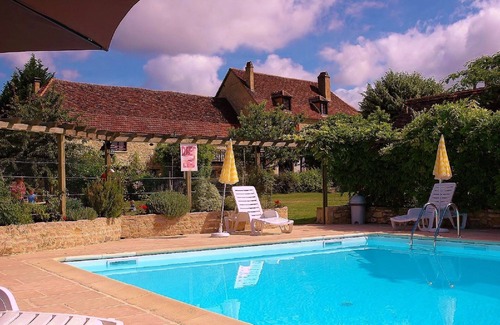 Puybrun Cottage | comfortable and full of Charme cottage "La lavande" for 6 people maximum