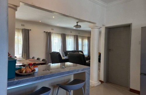 Gweru House | Comfortable and luxurious stay
