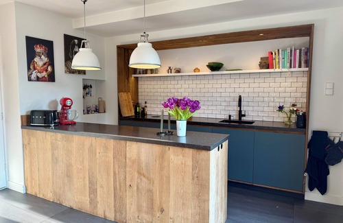 Bergen House | Comfortable and modern family home with beautiful garden and good location!