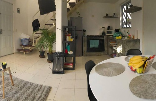 Garcia House | Comfortable and private house 2 Bedrooms Wifi Parking Free