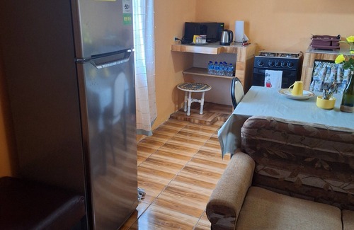 Jerningham Junction Apartment | Comfortable and Safe