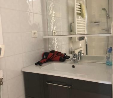 Le Pouliguen Apartment | Comfortable apartment close to the sea