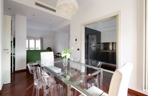 Maggiolina Apartment | Comfortable apartment located on the third floor of a building with a lift (NOT suitable for disabled people). There are steps at the entranceIn 100m2 of space, it comfortably accommodates 4 people with two double bedrooms.The property is located near th