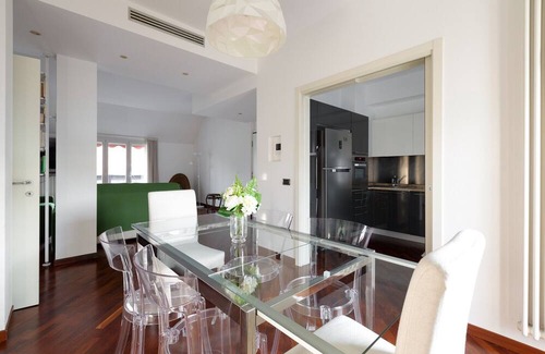 Maggiolina Apartment | Comfortable apartment located on the third floor of a building with a lift (NOT suitable for disabled people). There are steps at the entranceIn 100m2 of space, it comfortably accommodates 4 people with two double bedrooms.The property is located near th