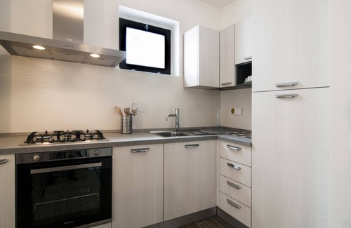 Centro Giano Apartment | Comfortable apartment located on the seventh floor of a modern residence equipped with a lift.In 40 square meters of space it comfortably accommodates 2 people with a double bedroom.Located in the Fonte Laurentina district, near the ring road, the Cecchi