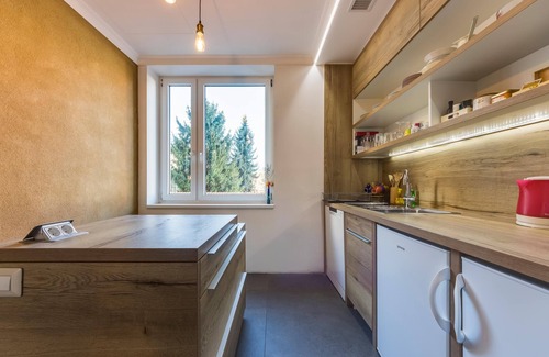 Ljubljana Apartment | Comfortable apartment with 3 bedrooms/3 bathrooms for total 6 person