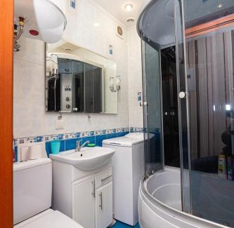 Dnipro Apartment | Comfortable apartments on Hrushevskogo street near 16 city hospital