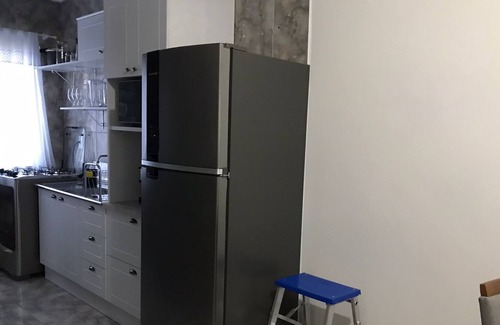 Nacoes Apartment | Comfortable and well located apartment 3 blocks from the sea
