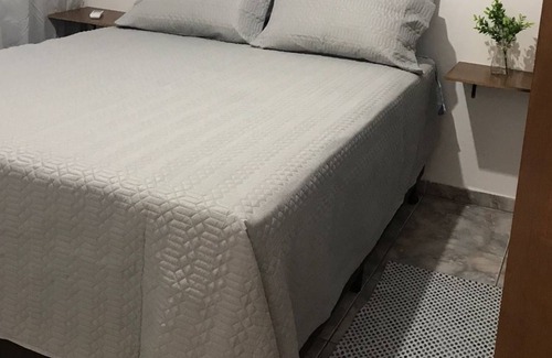 Nacoes Apartment | Comfortable and well located apartment 3 blocks from the sea