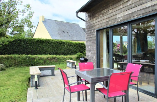 Plouguerneau House | Comfortable, bright house close to the beach