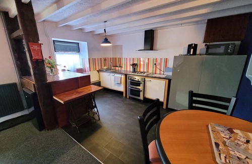 Narberth Cottage | Comfortable character cottage with small garden on smallholding. Pets welcome.