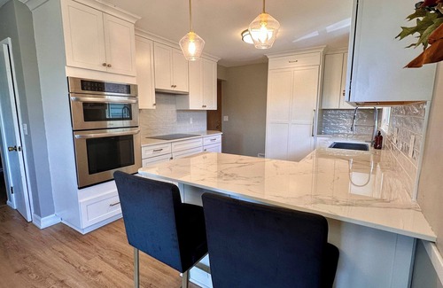 St. Anthony House | Comfortable City house 5-bedroom St. Paul/Minneapolis, dogs ok.