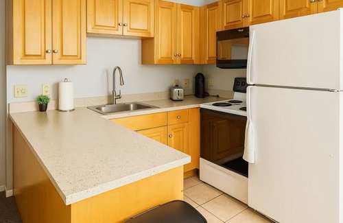 Downtown Cleveland Apartment | Comfortable Cleveland Getaway