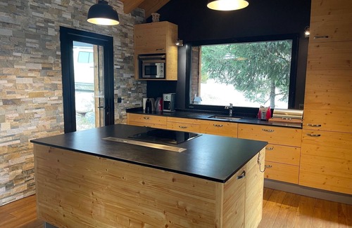 Bolquere Ski Chalet | Comfortable, contemporary chalet a stone's throw from the ski slopes