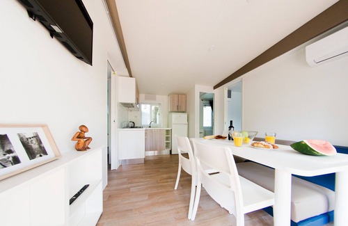 Zadina Pineta House | Comfortable, fully equipped, 2-bedroom, 2-bathroom mobile home, Cesenatico beach