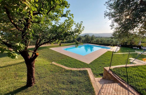 Ponte Nuovo Villa | Comfortable holiday home in Pistoia with pool