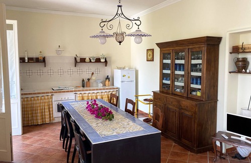 Tonnara di Bonagia Villa | Comfortable Villa, near the sea in the small village Tonnara di Bonagia.