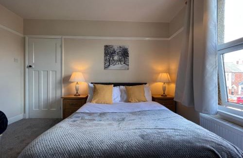 Bedford Apartment | Comfortable King Bed - Location - Contractors - Family - Parking